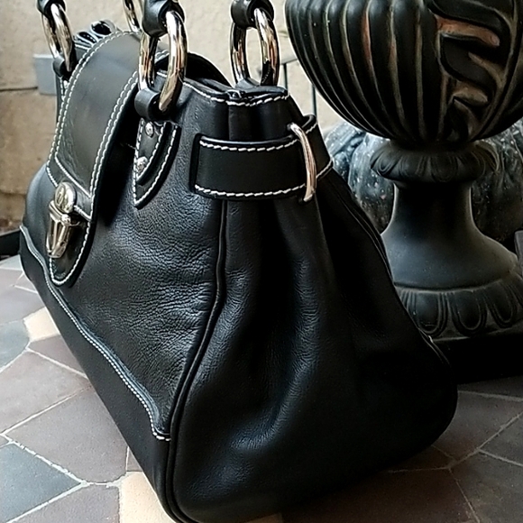 Marc Jacobs Vintage  Contrast Stitches Black Turlock Leather Bag - Picture 6 of 17